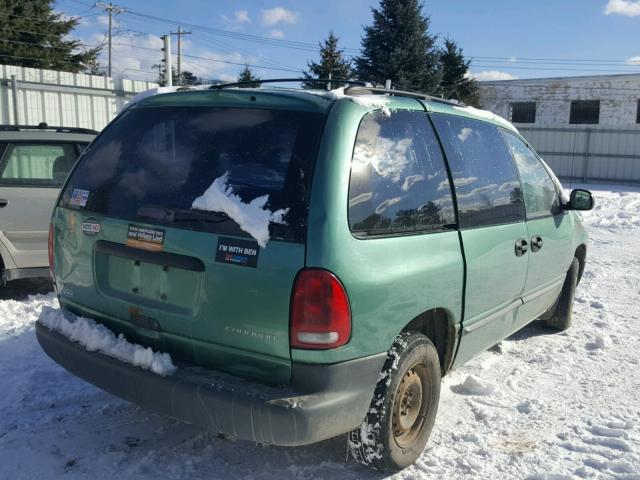 2B4GP25R8WR718467 - 1998 DODGE CARAVAN GREEN photo 4