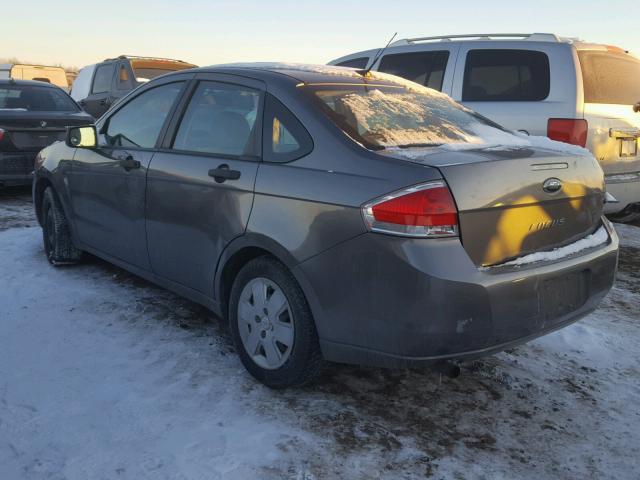 1FAHP3EN3AW172144 - 2010 FORD FOCUS S GRAY photo 3