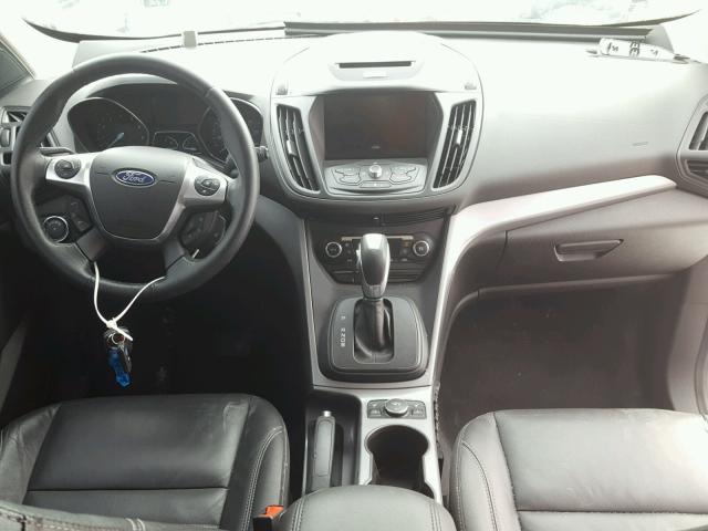 1FMCU0GX5EUE37606 - 2014 FORD ESCAPE SE GRAY photo 9