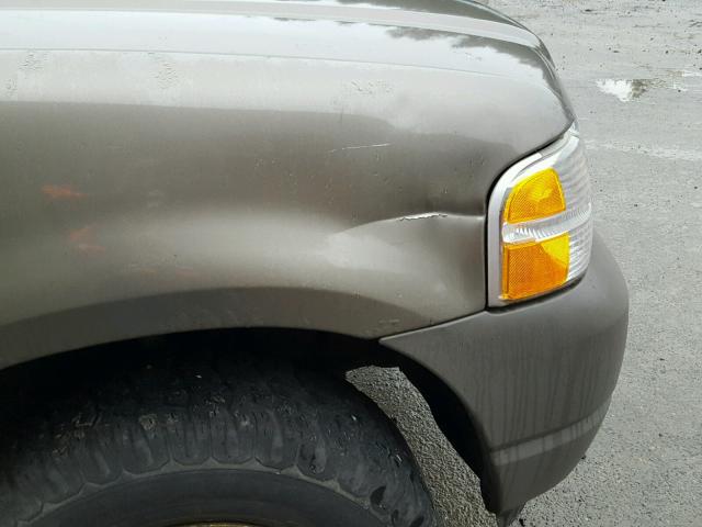 1FMZU72E02ZC17538 - 2002 FORD EXPLORER X BEIGE photo 9