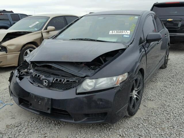 19XFA165X9E038811 - 2009 HONDA CIVIC LX BLACK photo 2