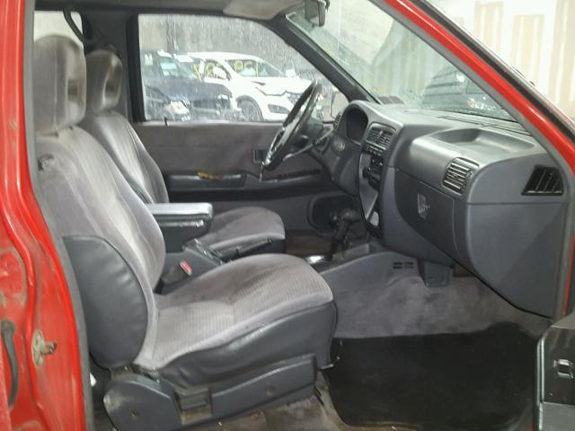 JN8HD17Y2RW216679 - 1994 NISSAN PATHFINDER RED photo 5