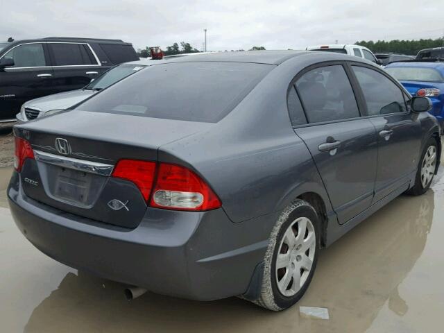 19XFA15539E024489 - 2009 HONDA CIVIC LX GRAY photo 4