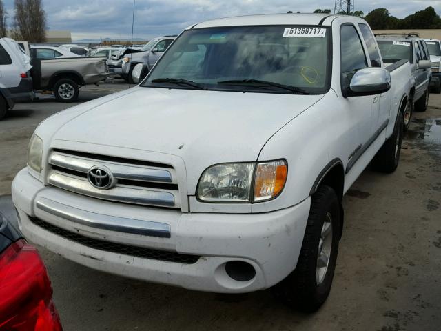 5TBRN34104S443628 - 2004 TOYOTA TUNDRA ACC WHITE photo 2