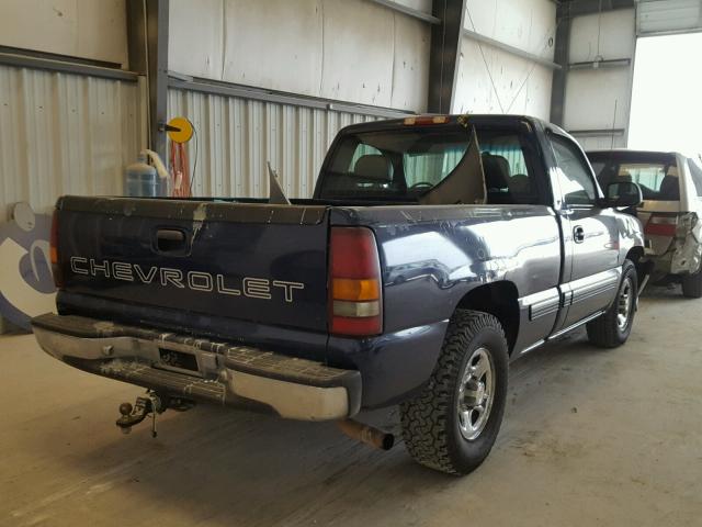 1GCEC14W31Z317513 - 2001 CHEVROLET SILVERADO BLUE photo 4