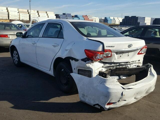 5YFBU4EE7DP154113 - 2013 TOYOTA COROLLA BA WHITE photo 3