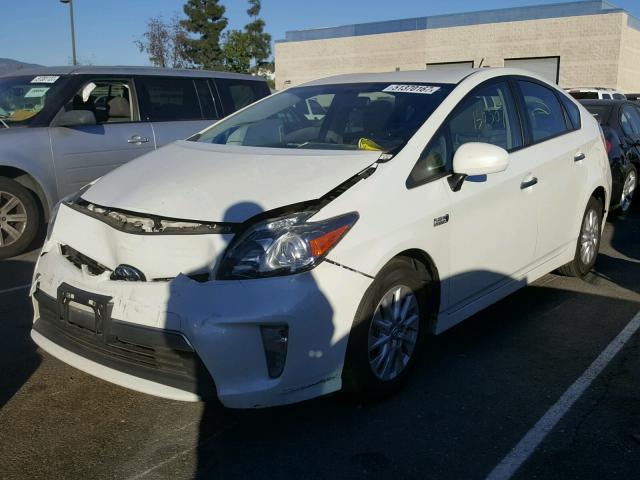 JTDKN3DP6D3031101 - 2013 TOYOTA PRIUS PLUG WHITE photo 2