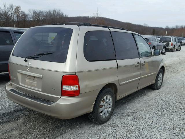 KNDUP132856764747 - 2005 KIA SEDONA EX TAN photo 4