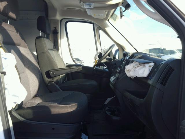 3C6TRVBG3JE114004 - 2018 RAM PROMASTER WHITE photo 5