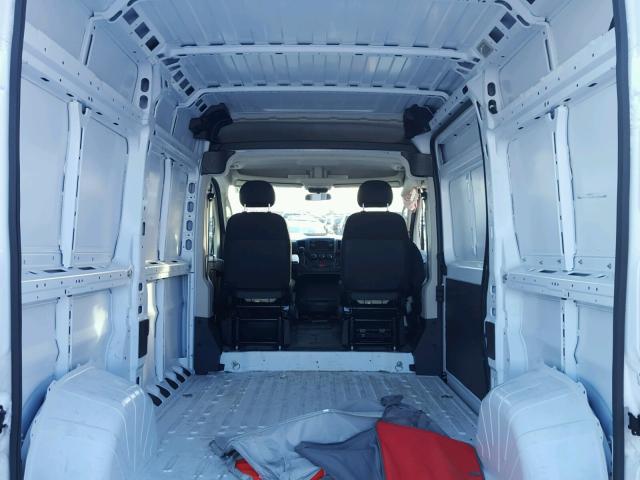 3C6TRVBG3JE114004 - 2018 RAM PROMASTER WHITE photo 9