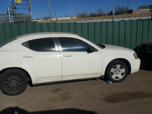 1B3CC4FBXAN106403 - 2010 DODGE AVENGER SX WHITE photo 9