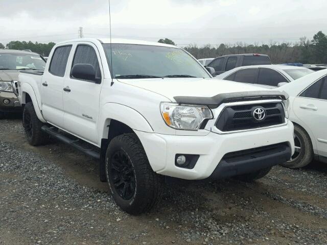 5TFJU4GN5FX074273 - 2015 TOYOTA TACOMA DOU WHITE photo 1