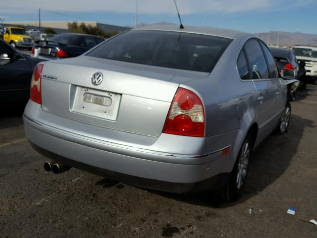 WVWPD63B53P112985 - 2003 VOLKSWAGEN PASSAT GLS SILVER photo 4