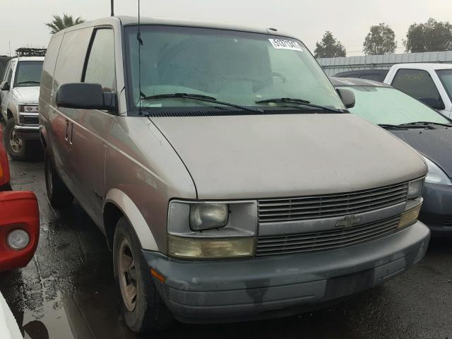 1GCDM19XX2B140480 - 2002 CHEVROLET ASTRO TAN photo 1