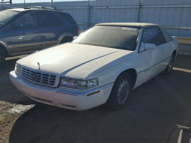 1G6EL12Y1WU611925 - 1998 CADILLAC ELDORADO BEIGE photo 2