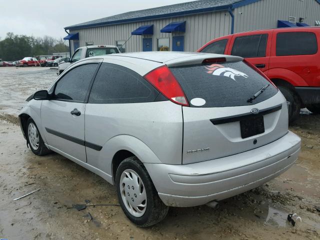 1FAFP31N17W327439 - 2007 FORD FOCUS ZX3 SILVER photo 3