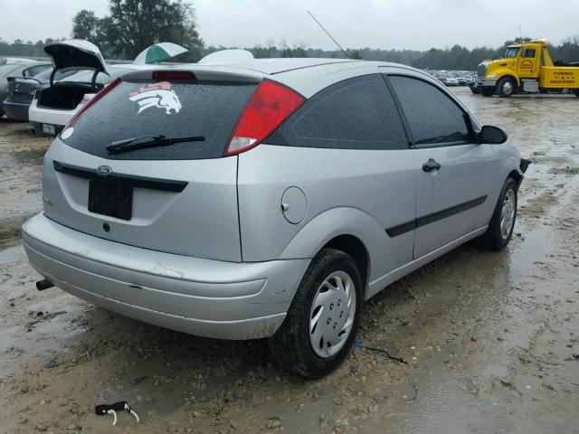 1FAFP31N17W327439 - 2007 FORD FOCUS ZX3 SILVER photo 4