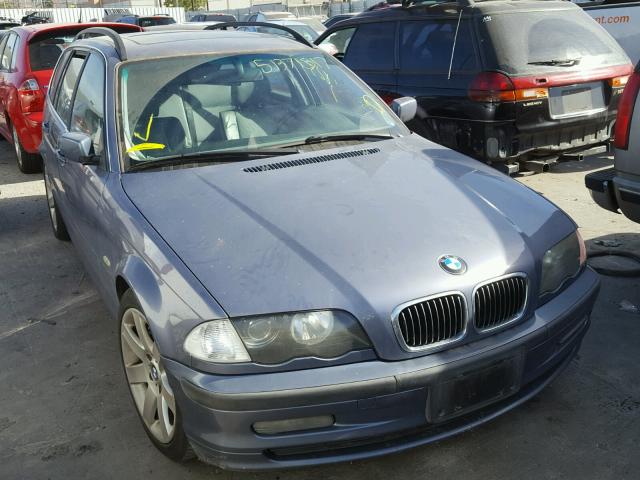 WBAAW33421ET43249 - 2001 BMW 325 IT BLUE photo 1