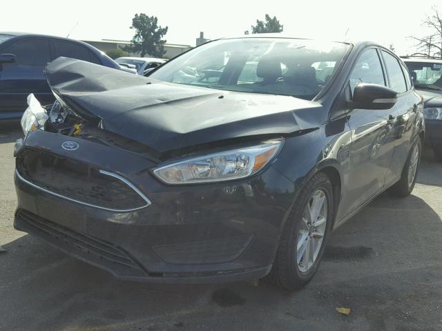 1FADP3K26FL288701 - 2015 FORD FOCUS SE BLACK photo 2