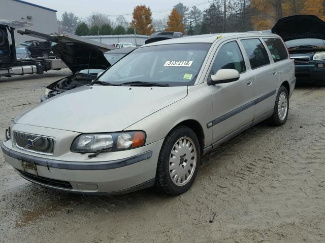 YV1SW58D911127363 - 2001 VOLVO V70 2.4T SILVER photo 2