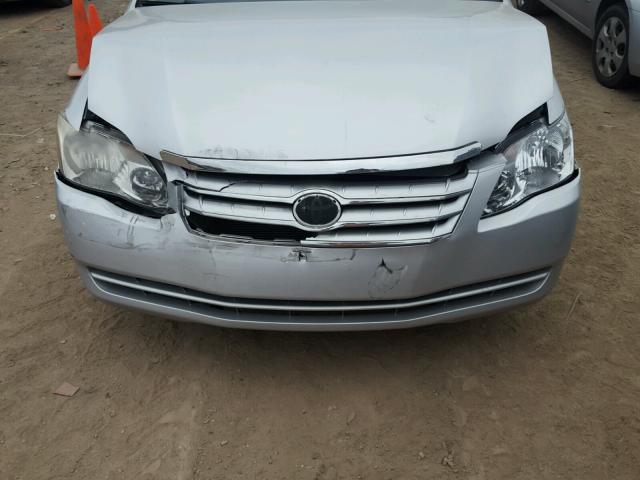 4T1BK36B95U039629 - 2005 TOYOTA AVALON XL SILVER photo 7