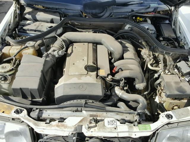 WDBEA32E5SC200031 - 1995 MERCEDES-BENZ E 320 BASE WHITE photo 7