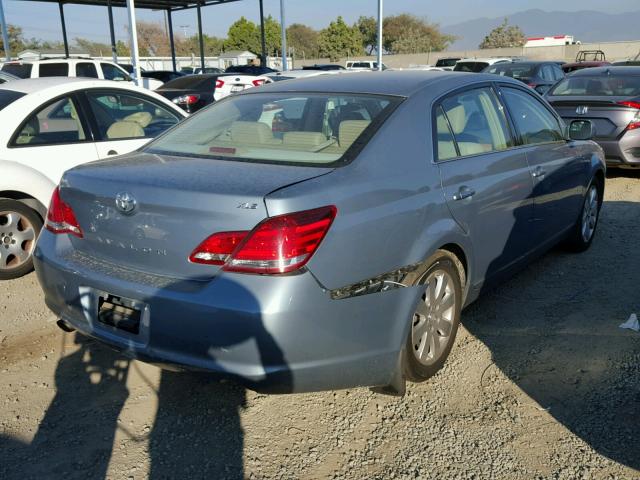 4T1BK36B47U178988 - 2007 TOYOTA AVALON XL BLUE photo 4