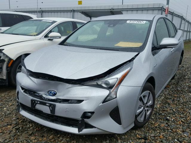 JTDKARFU6H3543139 - 2017 TOYOTA PRIUS SILVER photo 2