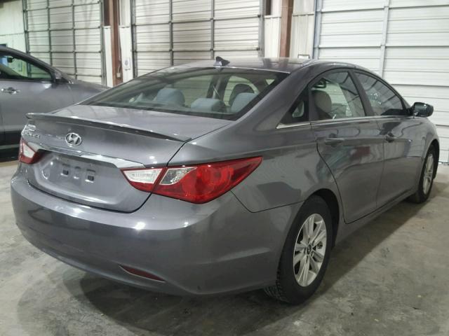 5NPEB4AC5DH530974 - 2013 HYUNDAI SONATA GLS CHARCOAL photo 4