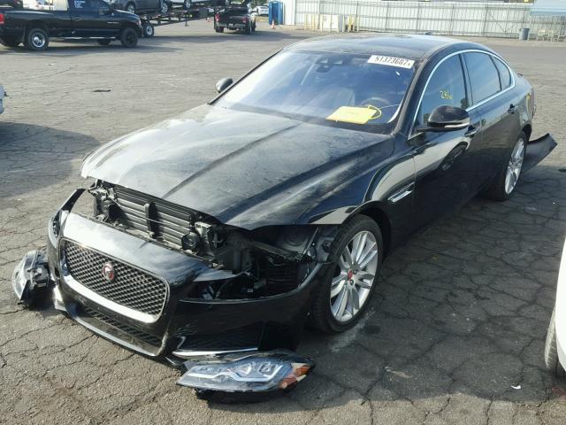 SAJBE4BV3HCY34821 - 2017 JAGUAR XF PRESTIG BLACK photo 2