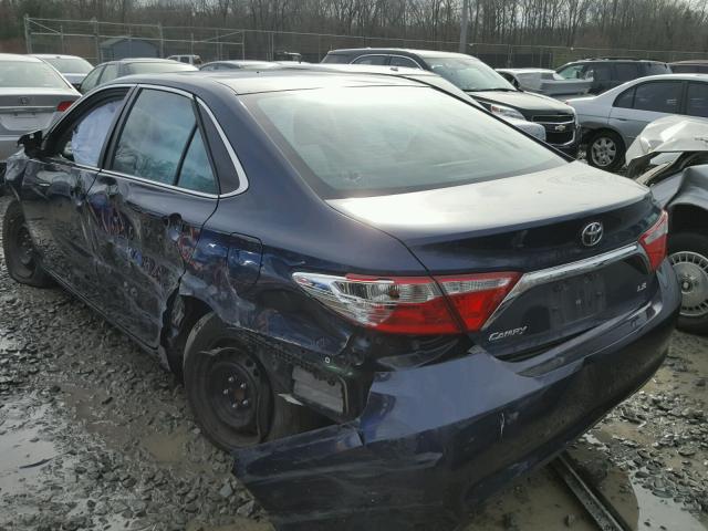 4T1BF1FK8FU991838 - 2015 TOYOTA CAMRY LE BLUE photo 3