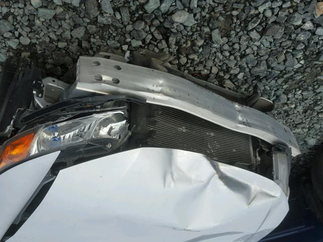 JHMFB4F39CS005508 - 2012 HONDA CIVIC HYBR SILVER photo 9