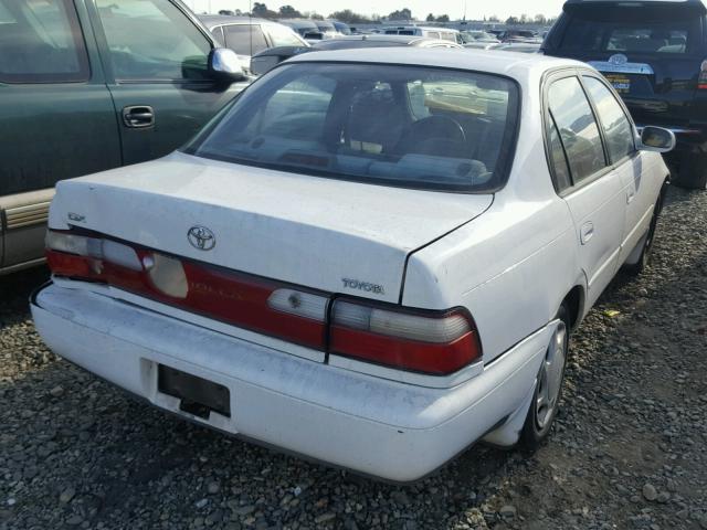 1NXBB02E1VZ506489 - 1997 TOYOTA COROLLA DX WHITE photo 4