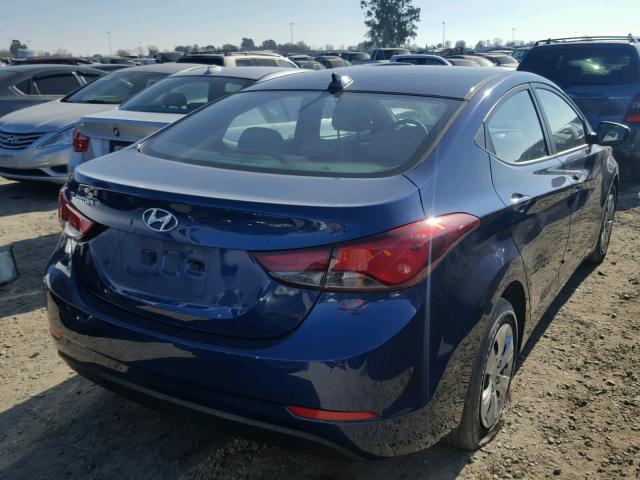 5NPDH4AE8GH761903 - 2016 HYUNDAI ELANTRA SE BLUE photo 4