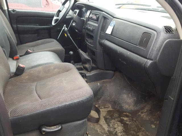3D7KU28CX4G139633 - 2004 DODGE RAM 2500 S ლურჯი ფოტო 5