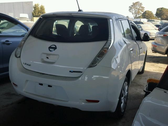 1N4AZ0CP7GC311281 - 2016 NISSAN LEAF S WHITE photo 4