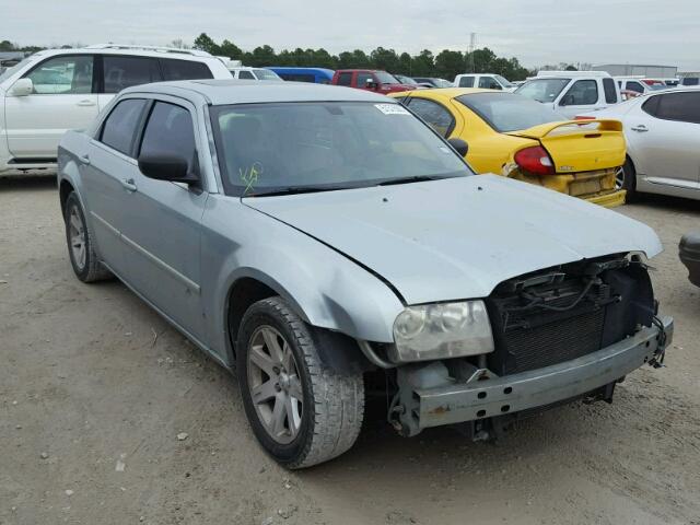 2C3KA53G26H202746 - 2006 CHRYSLER 300 TOURIN GREEN photo 1