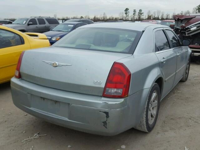 2C3KA53G26H202746 - 2006 CHRYSLER 300 TOURIN GREEN photo 4