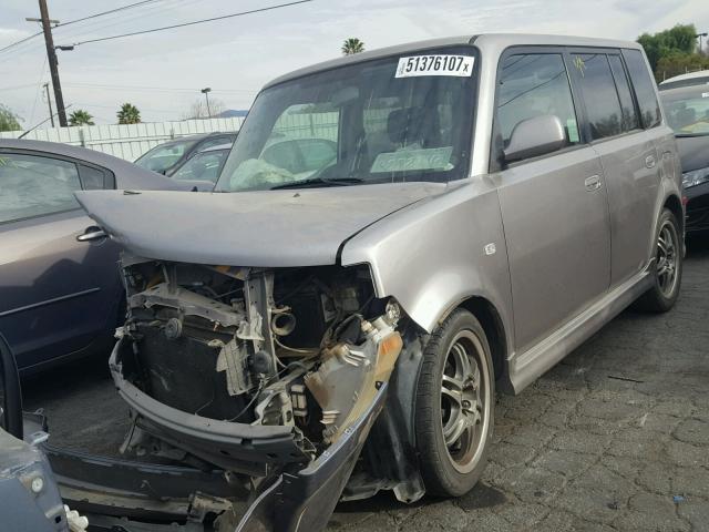 JTLKT324364088842 - 2006 TOYOTA SCION XB 灰色 照片 2