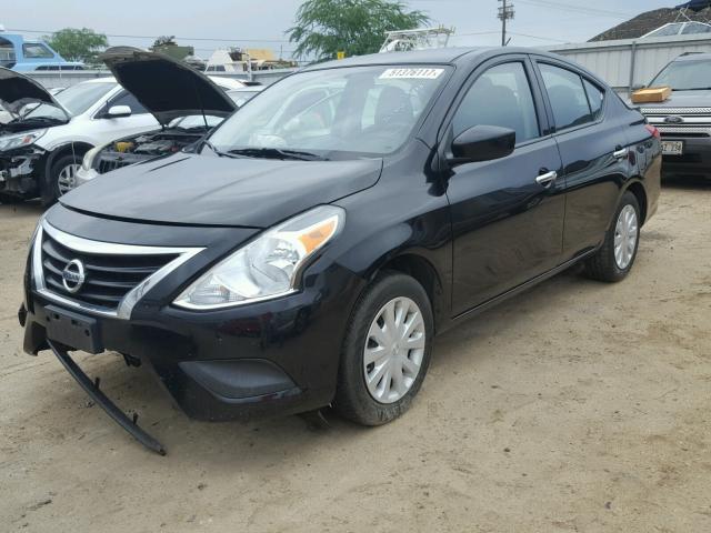 3N1CN7AP8GL816313 - 2016 NISSAN VERSA S BLACK photo 2