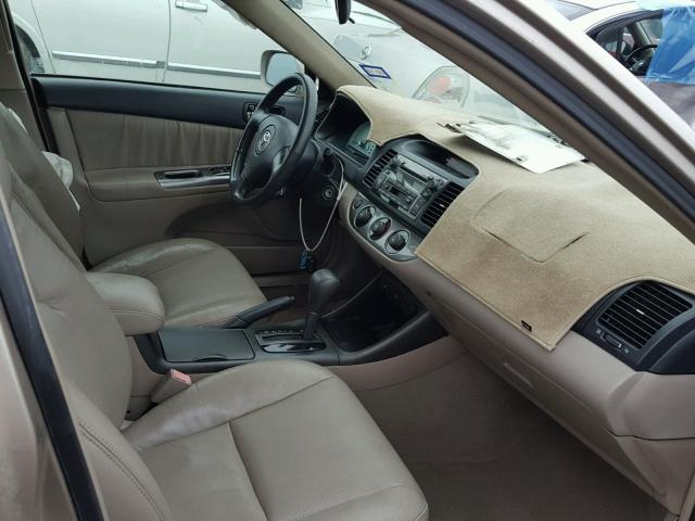 4T1BF30KX3U548591 - 2003 TOYOTA CAMRY LE GOLD photo 5