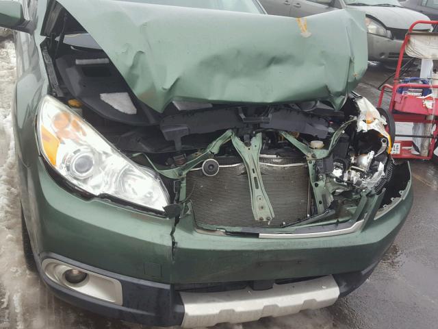 4S4BRBJC3B3408427 - 2011 SUBARU OUTBACK 2. GREEN photo 7