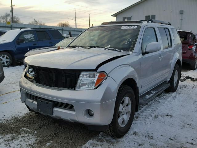 5N1AR18W47C623988 - 2007 NISSAN PATHFINDER SILVER photo 2