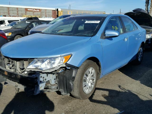 4T4BF1FK2DR316182 - 2013 TOYOTA CAMRY L BLUE photo 2