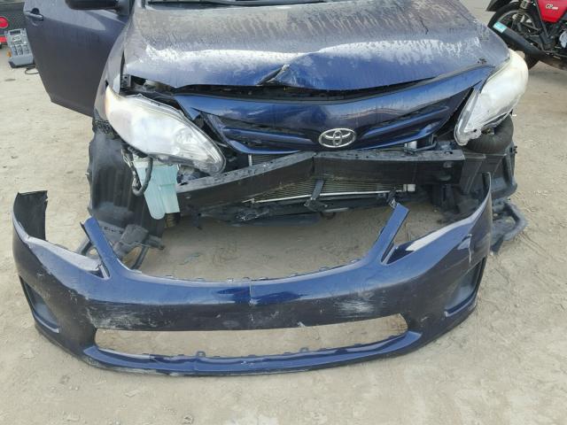 2T1BU4EE3BC649356 - 2011 TOYOTA COROLLA BA BLUE photo 9