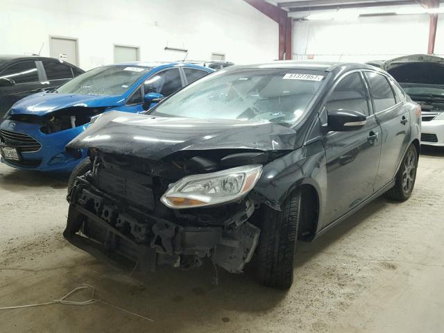 1FADP3F21EL123065 - 2014 FORD FOCUS SE BLACK photo 2