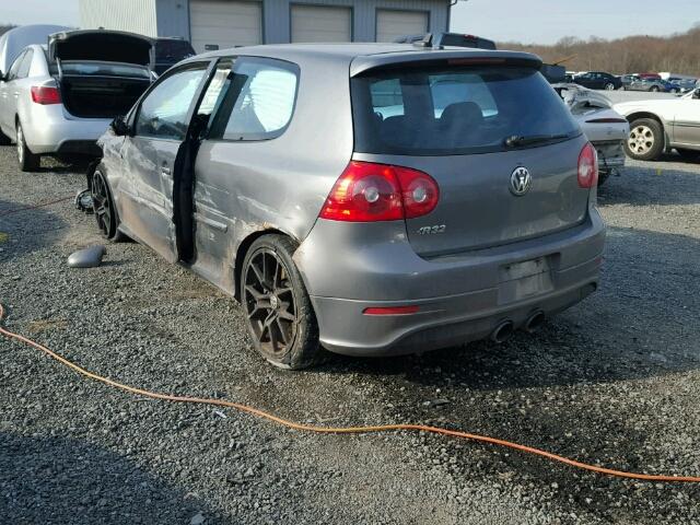 WVWKC71K58W016938 - 2008 VOLKSWAGEN R32 GRAY photo 3