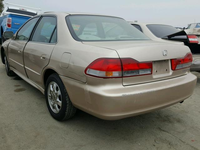 1HGCG66831A084711 - 2001 HONDA ACCORD EX GOLD photo 3