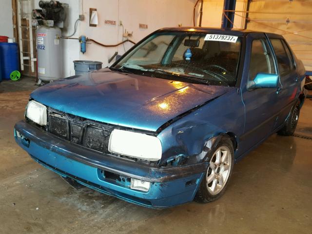 3VWRL21H0PM027010 - 1993 VOLKSWAGEN JETTA III GREEN photo 2