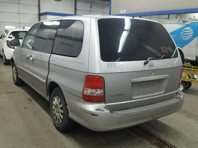 KNDUP131336443204 - 2003 KIA SEDONA EX SILVER photo 3